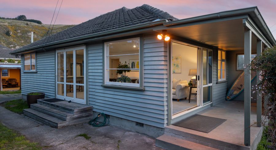  at 11 Van Asch Street, Sumner, Christchurch