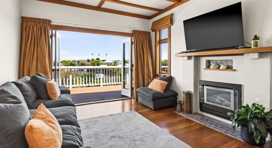  at 6 Harvey Road, Bluff Hill, Napier, Hawke's Bay