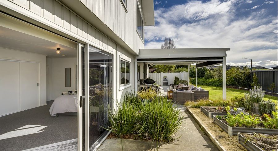  at 9 Lowther Place, Taradale, Napier