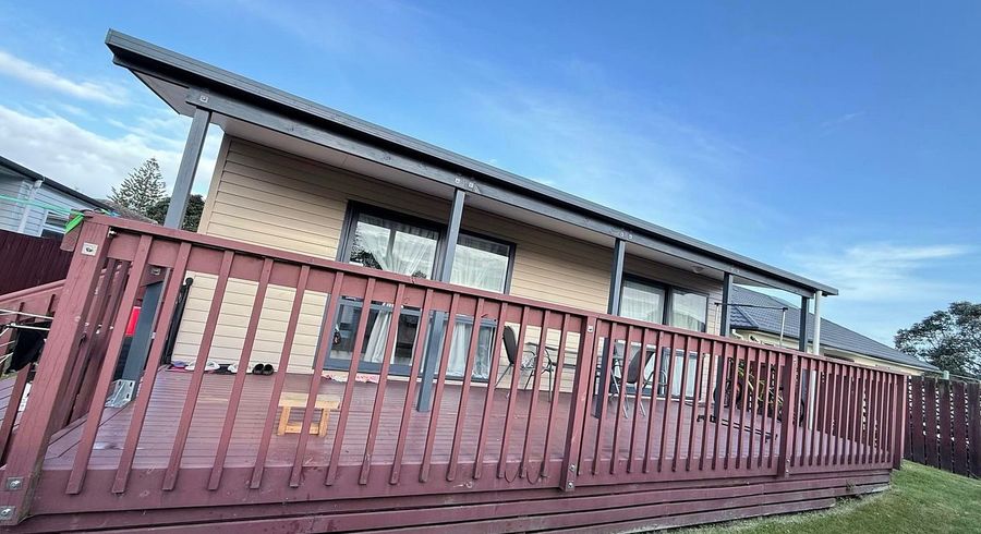  at 14 Peachgrove Road, Te Atatu Peninsula, Waitakere City, Auckland