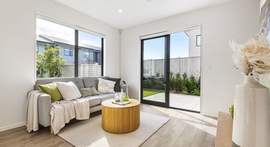  at 14 Pohorama Lane, Takanini, Papakura, Auckland