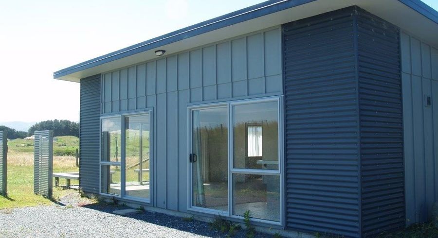  at 27 Sandown Road, Otaki