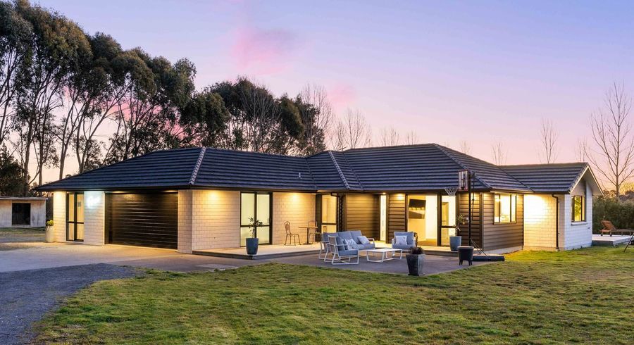  at 6 Hadfield Road, Peka Peka, Kapiti Coast, Wellington