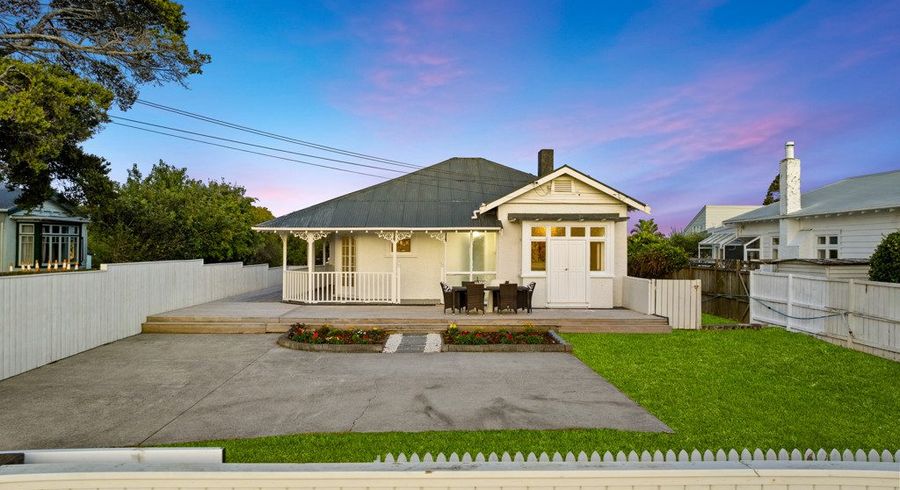  at 92 Blockhouse Bay Road, Avondale, Auckland City, Auckland