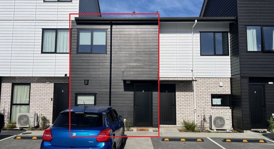  at 7 Whati Lane, Henderson, Waitakere City, Auckland