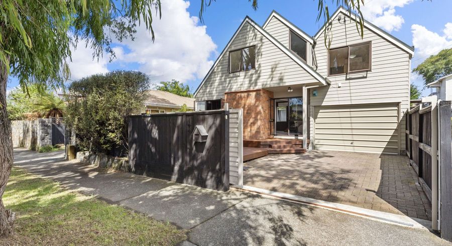  at 60A Peary Road, Mount Eden, Auckland