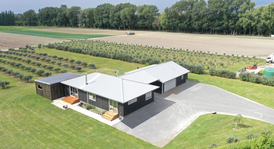  at 72 Pinfold Road, Palmerston North