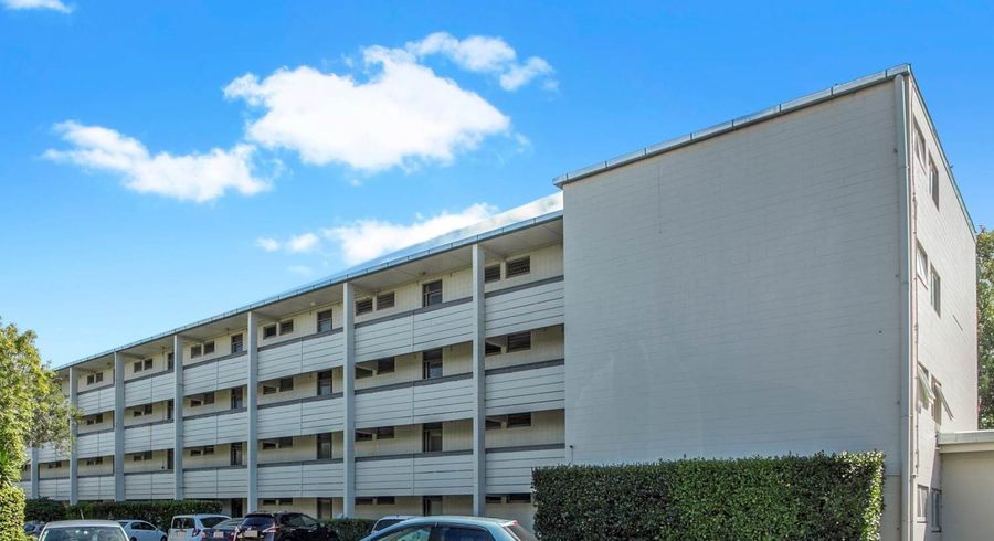  at 5/18 Edenvale Crescent, Mount Eden, Auckland City, Auckland