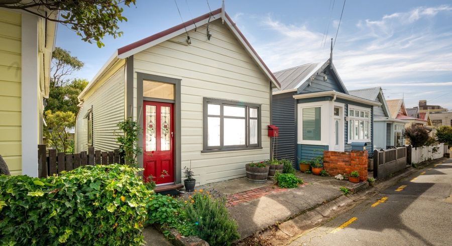  at 19 Moir Street, Mount Victoria, Wellington, Wellington