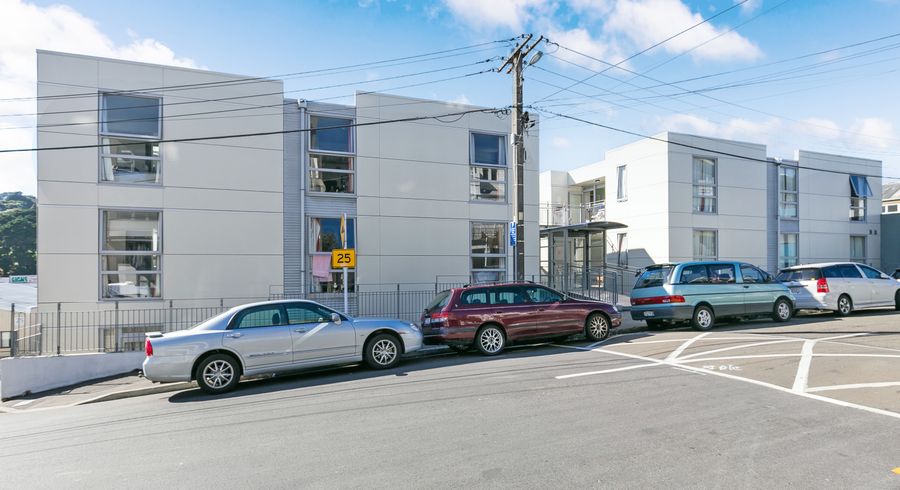  at 3A/27 Hanson Street, Mount Cook, Wellington