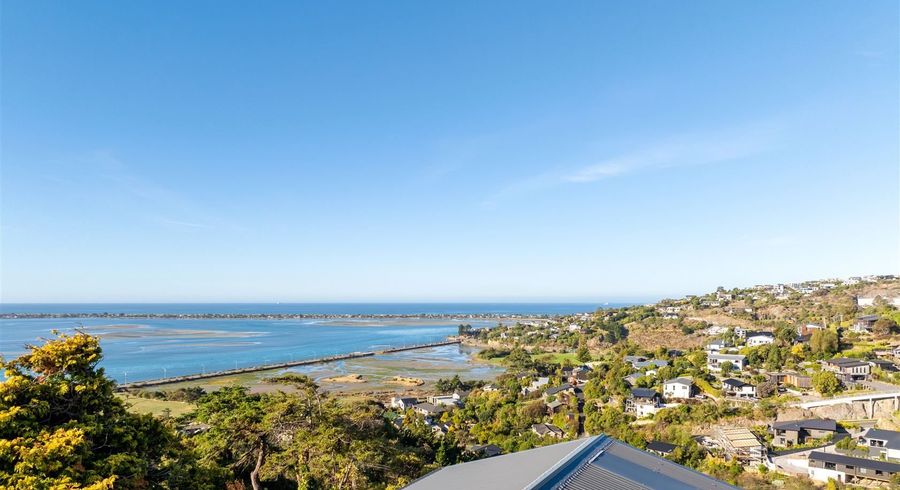 at 15 Mortens Lane, Mount Pleasant, Christchurch