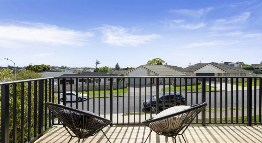  at 5/8 Baird Street, Howick, Manukau City, Auckland
