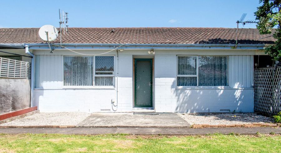  at 4/118 St George Street, Papatoetoe, Manukau City, Auckland