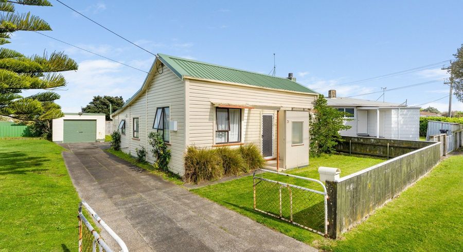  at 21 Hood Street, Castlecliff, Whanganui, Manawatu / Whanganui