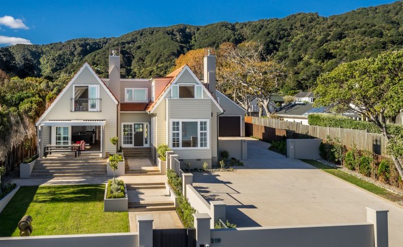  at 219 Marine Drive, Lowry Bay, Lower Hutt
