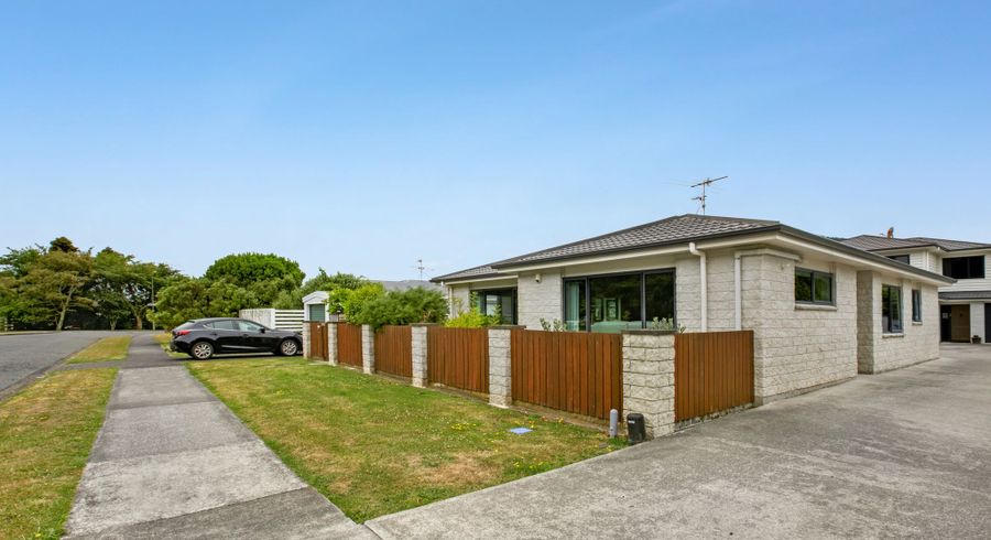  at 22 Nathan Street, Tawa, Wellington
