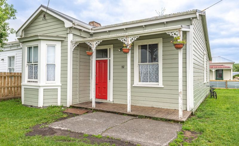  at 17 Kelvin Street, Aramoho, Whanganui