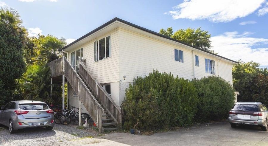  at 16a Barlow Street, Ilam, Christchurch City, Canterbury
