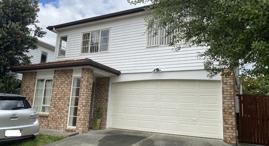  at 22 Maypark Cres, Flat Bush, Manukau City, Auckland