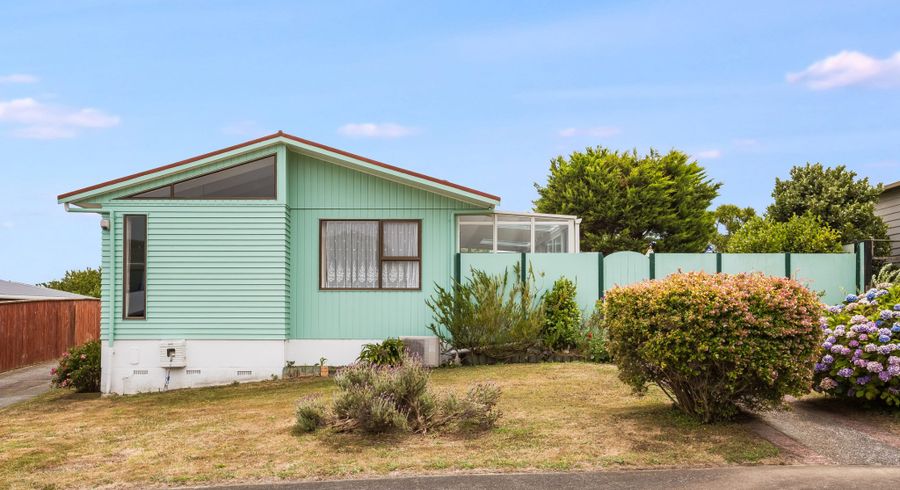  at 16 Morning View, Titahi Bay, Porirua