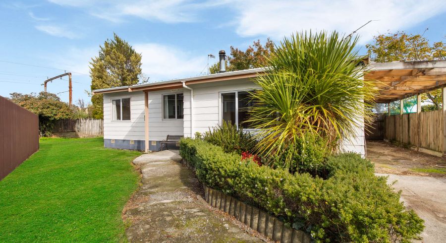  at 50 Palmer Crescent, Silverstream, Upper Hutt