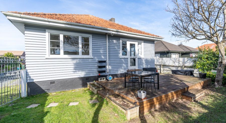 at 116 Clarkin Road, Fairfield, Hamilton, Waikato
