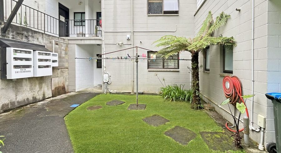  at 4/8 Pratt Street , Freemans Bay, Auckland City, Auckland