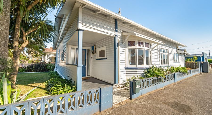  at 381 Jackson Street, Petone, Lower Hutt, Wellington