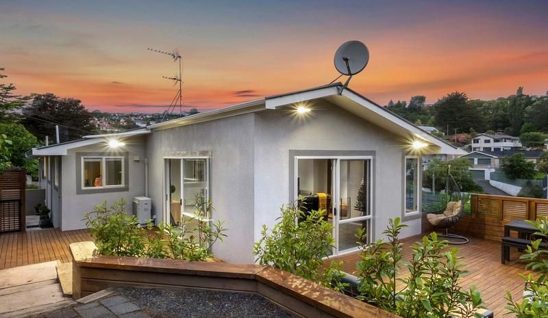  at 104 Barr Street, Kenmure, Dunedin