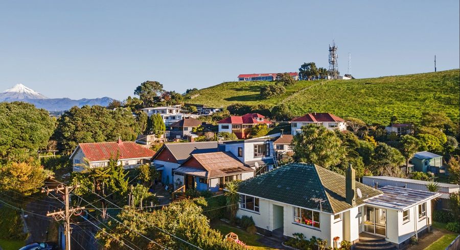  at 10 Blagdon Road, Blagdon, New Plymouth