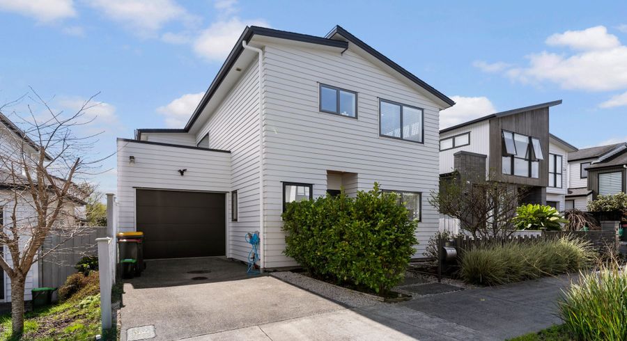  at 10 Riroriro Road, Hobsonville, Waitakere City, Auckland