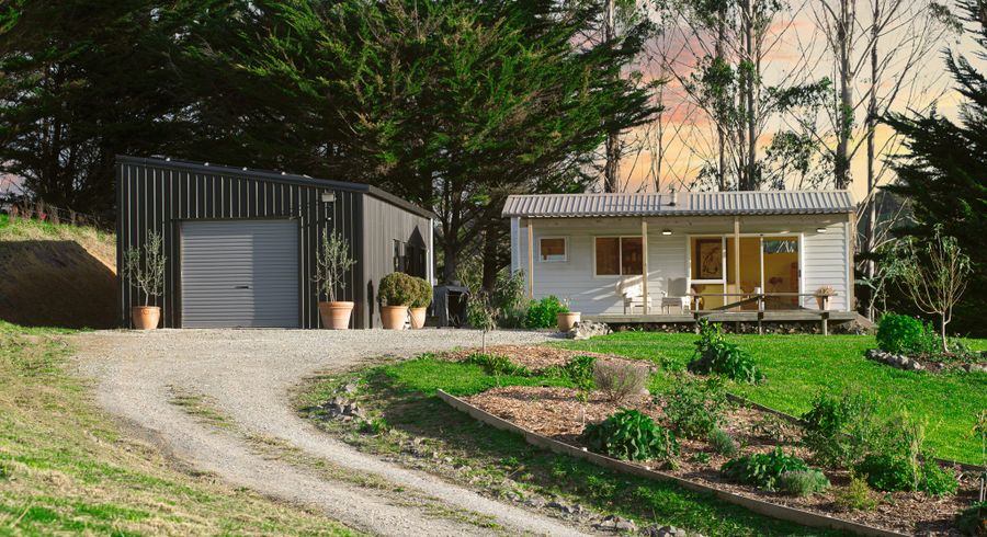  at 73 Bayer Road, Silverdale