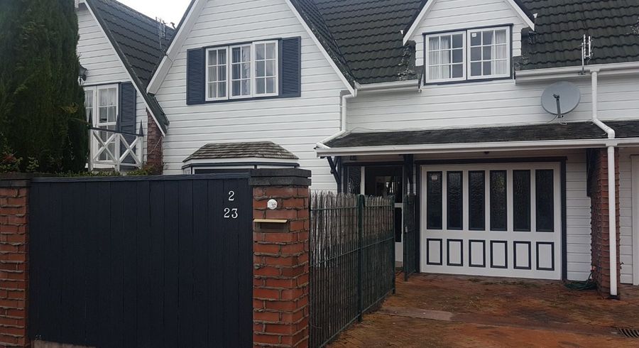  at 2/23 Huia Rd, Point Chevalier, Auckland City, Auckland