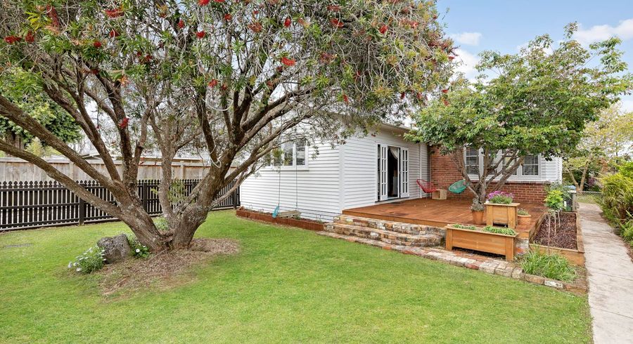  at 30 Phyllis Street, Mount Albert, Auckland