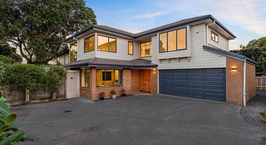  at 2/13 Alfred Street, Northcote Point, North Shore City, Auckland