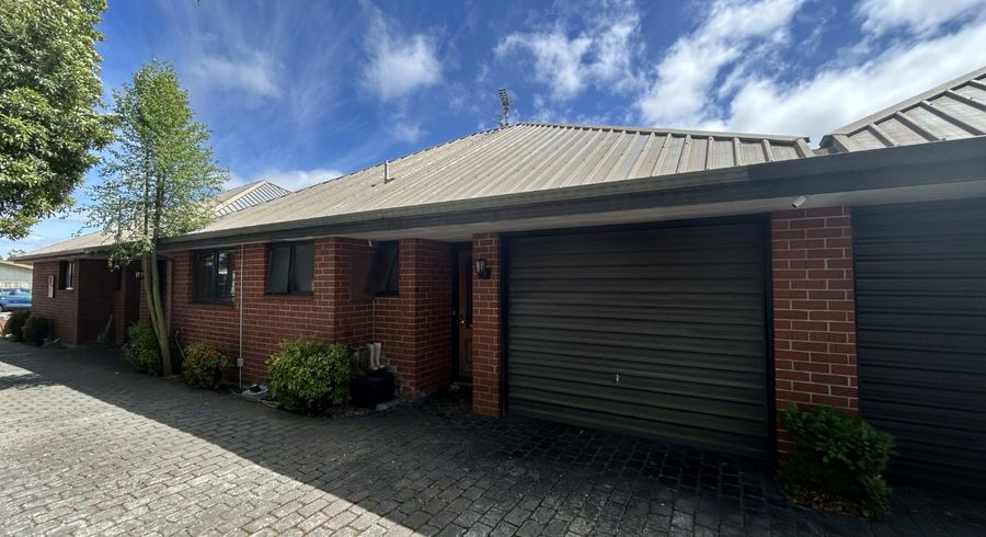  at 48b Division Street, Riccarton, Christchurch City, Canterbury