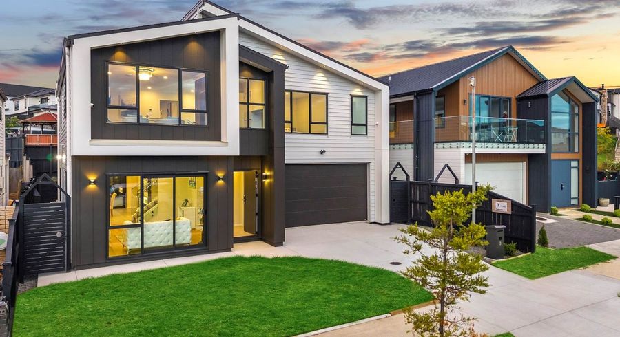 at 3 Meadowridge Drive, Flat Bush, Manukau City, Auckland