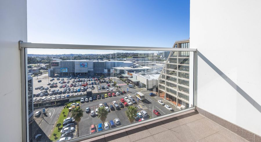  at 905/17 Amersham Way, Manukau, Manukau City, Auckland