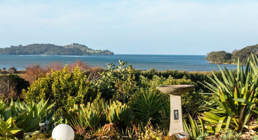  at 910 State Highway 2, Katikati