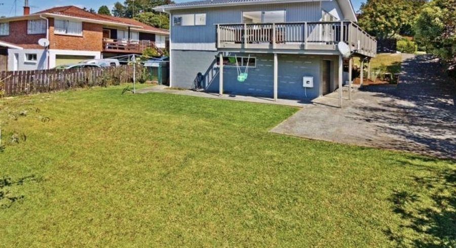  at 45 Stapleford Crescent, Browns Bay, North Shore City, Auckland