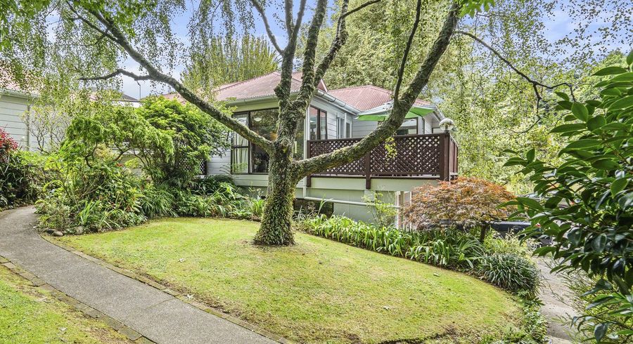  at 6A Spencer Place, Merrilands, New Plymouth, Taranaki