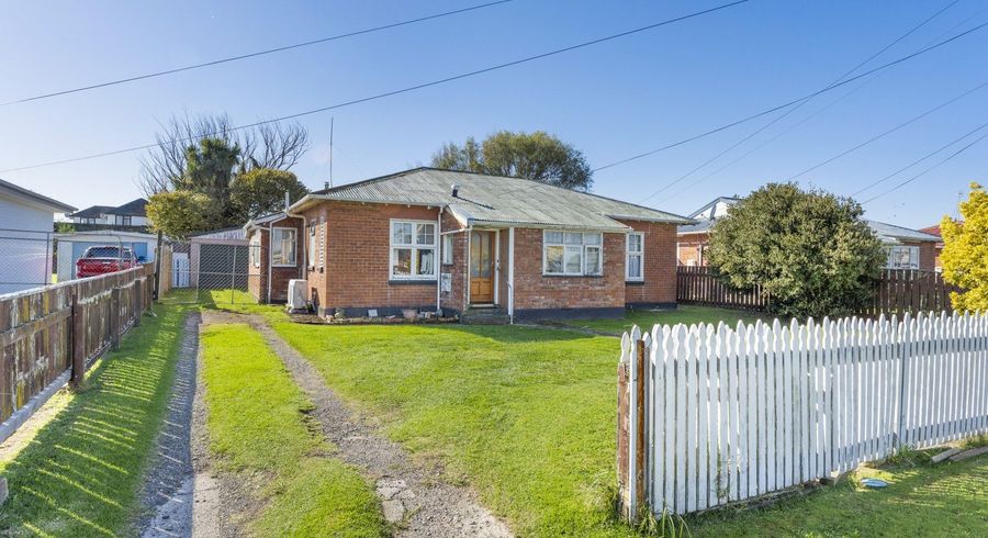  at 16 Bennett Street, Gonville, Whanganui, Manawatu / Whanganui