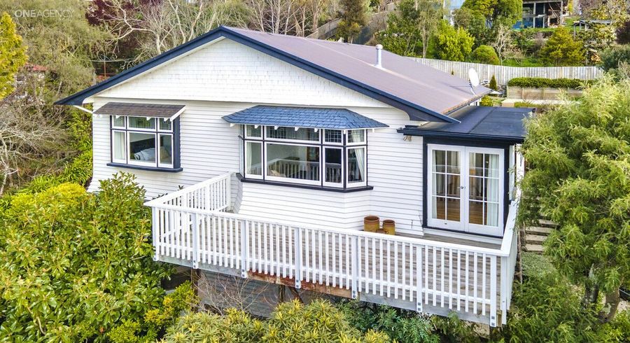  at 14 Valley Road, Cashmere, Christchurch