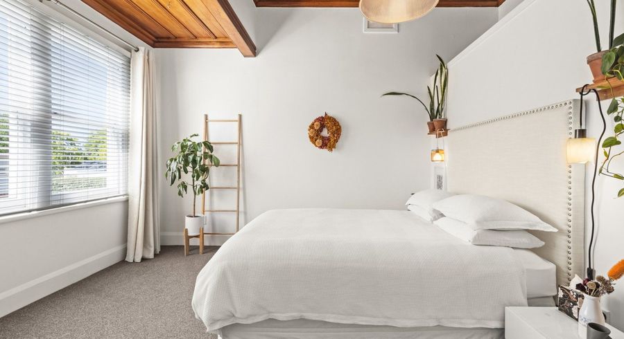  at 14 Colenso Avenue, Hospital Hill, Napier