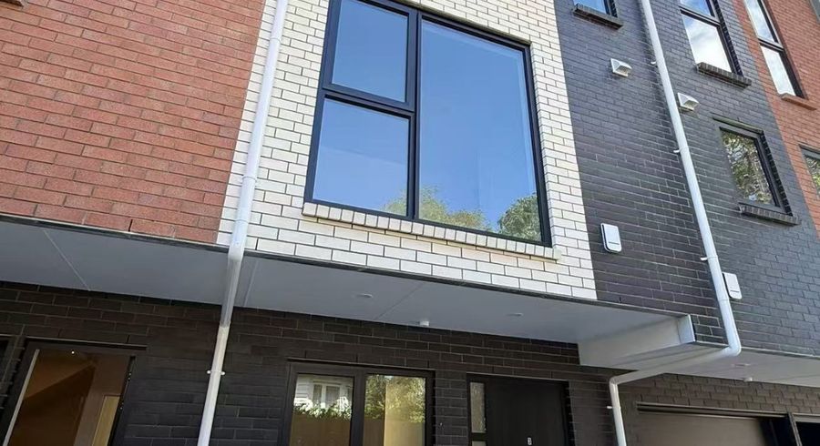  at 3/5 Mount Albert Rd, Mount Albert, Auckland City, Auckland