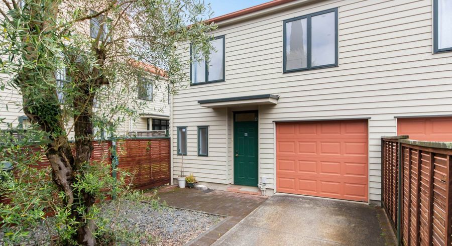  at 80/1 Ambrico Place, New Lynn, Auckland