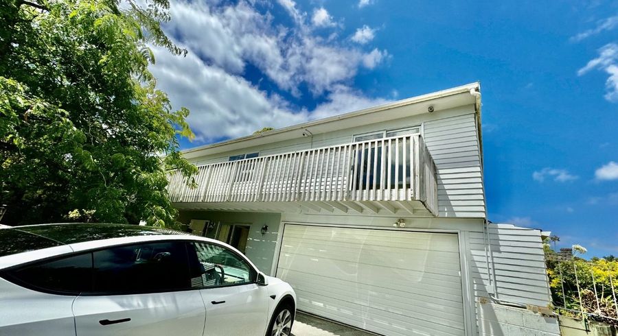  at 25A Schnapper Rock Road, Greenhithe, North Shore City, Auckland