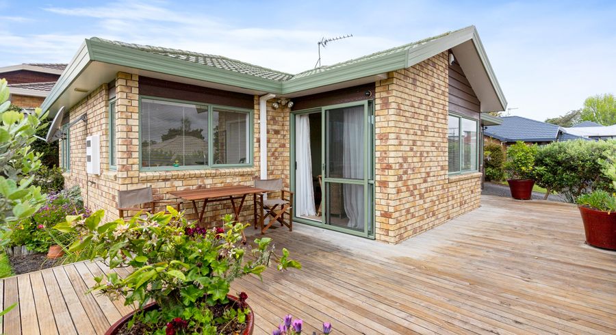  at 14 Imelda Road, Te Atatu Peninsula, Auckland