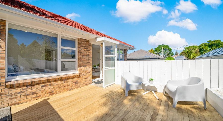  at 2/38 Woodford Road, Mount Eden, Auckland