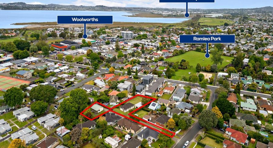  at 11A Kervil Avenue, Te Atatu Peninsula, Waitakere City, Auckland